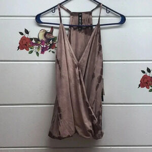 Women’s top size XS Design Lab